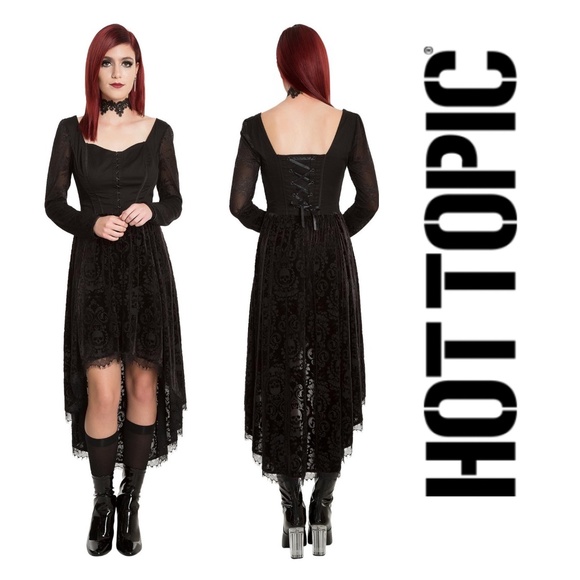 Hot Topic Black Lace Long-Sleeve Brush Velvet Extreme Hi-Low Gown - Picture 1 of 5